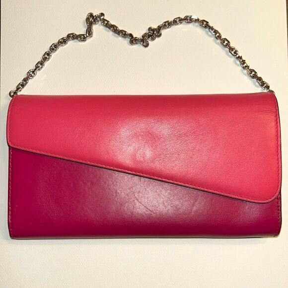 - Authentic Cristian Dior Leather Pink/Coral Wallet on a Chain - Picture 3 of 17
